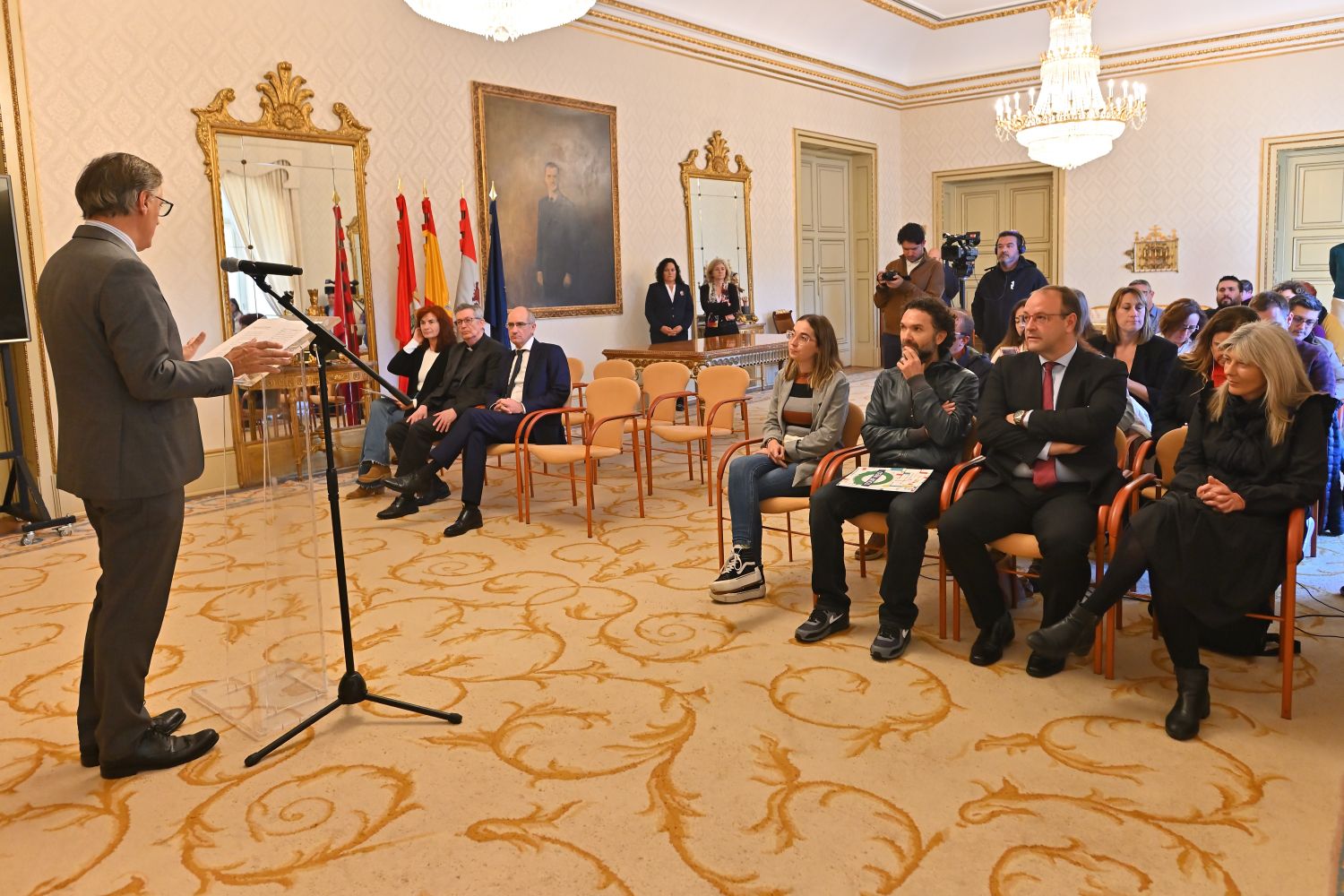 2024-10-17 FIRMA CONVENIO MESA DEL VOLUNTARIADO (2).jpg