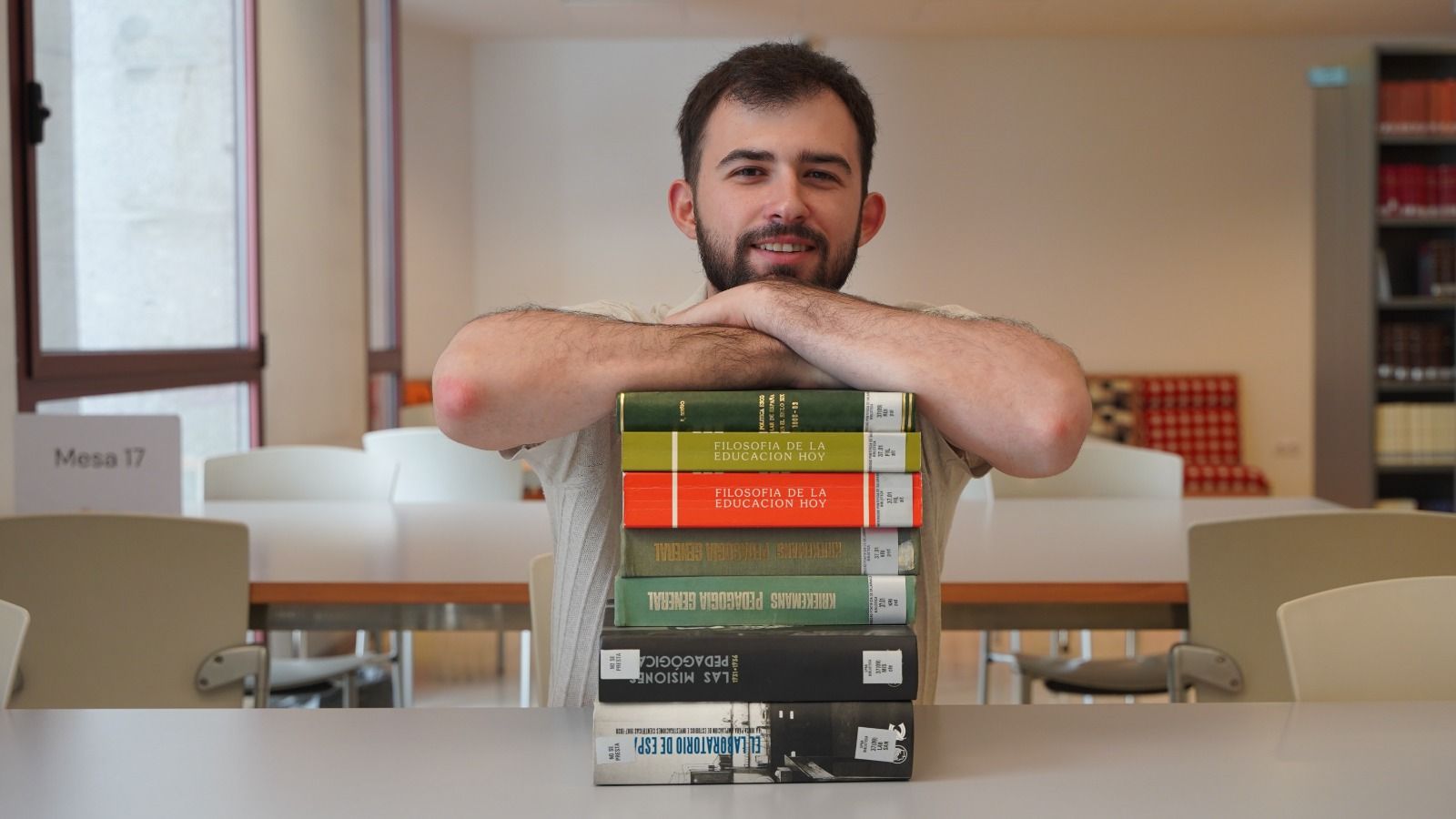 Antón López-Santos Martínez: “Como futuros docentes, tenemos la responsabilidad de acompañar y potenciar todas las capacidades de cada alumno”