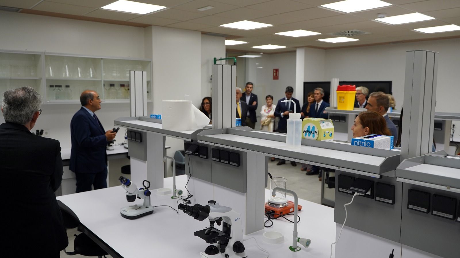 Inauguración GSR. Microbiología.jpeg
