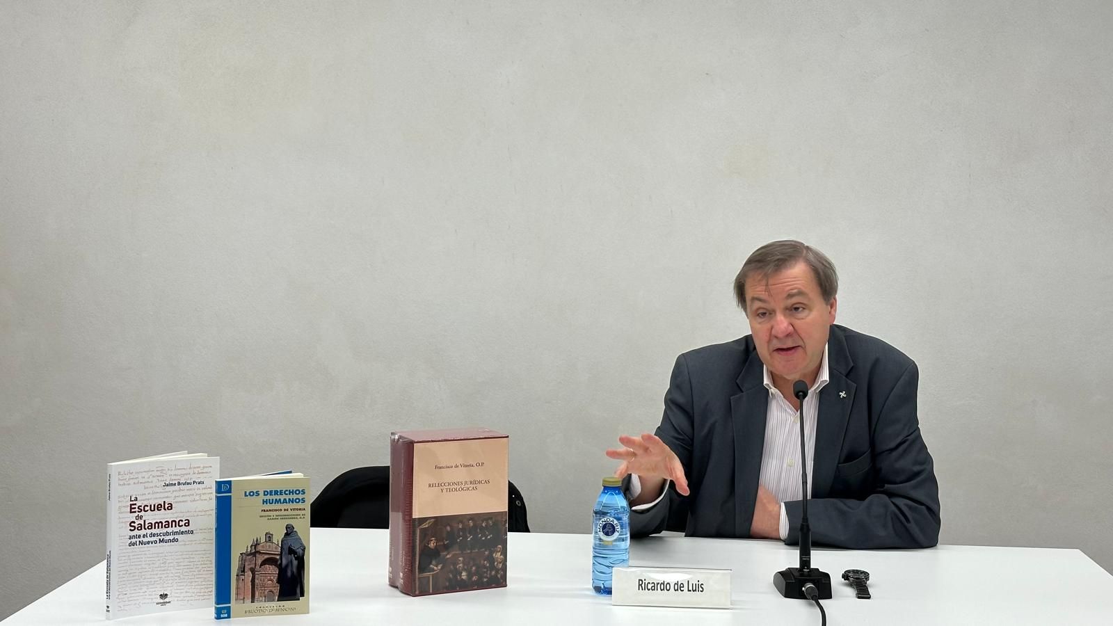 Libro_3.jpeg
