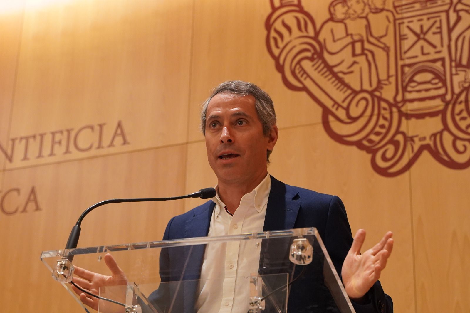 Luis A. Rivas.jpeg