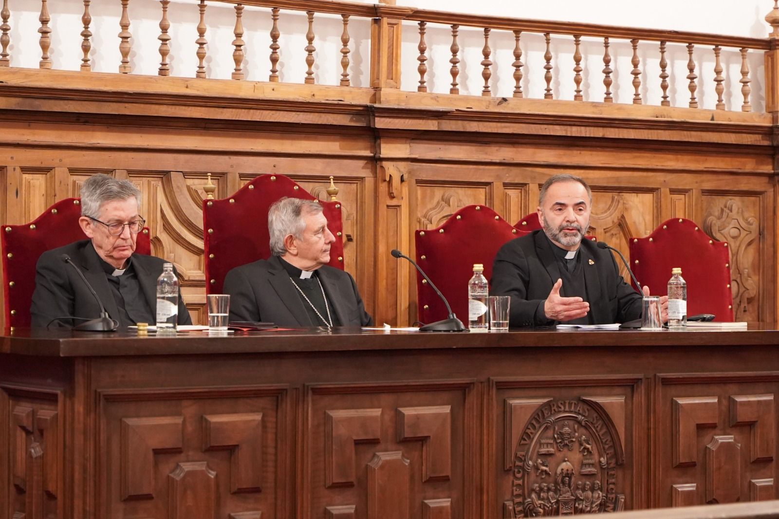 The Faculty of Canon Law of the UPSA and the Diocese of Salamanca have organized the conference ‘The Synod of Synodality concludes. ‘And now what?’, by the dean of the Faculty of Canon Law, expert of the Synod and member of the Canonistic Commission, José San José Prisco.