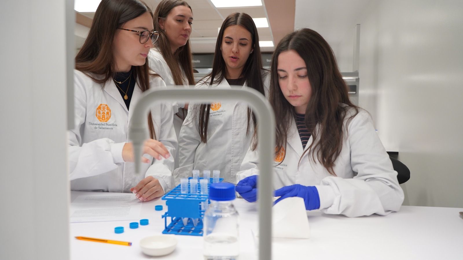 La UPSA se adhiere al Clúster SIVI para impulsar la innovación en cuidados, salud y vida independiente