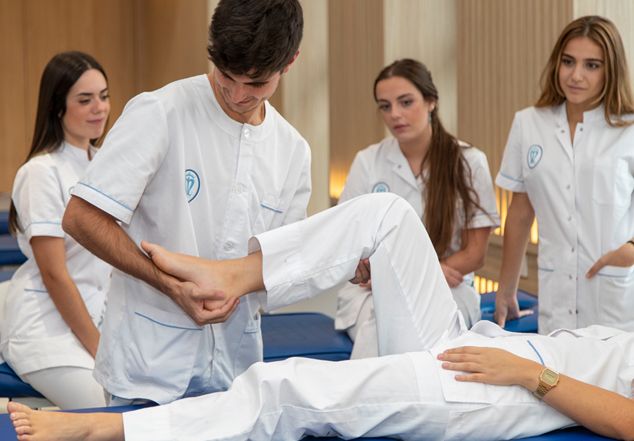 Grado en Fisioterapia - Estudiar Fisioterapia en Madrid | UPSA | UPSA